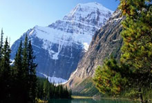 亚星体育:我国长期护理保险惠及260万人 为群众减负超800亿元.